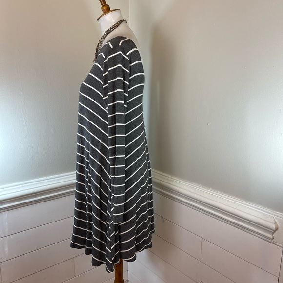 Altar’d State Grey & White Striped V back Dress S FREE SHIP - Picture 2 of 5